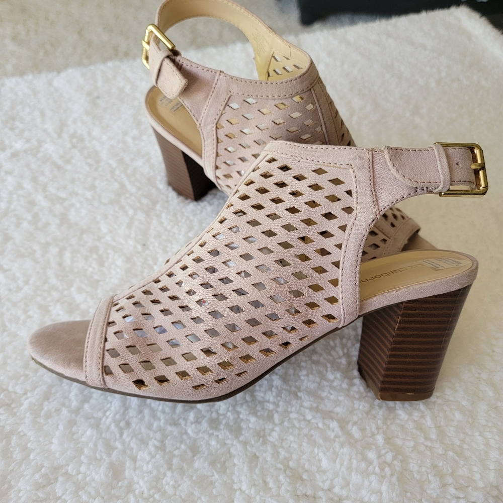 Liz Claiborne Cream Koala Peep Toe Heeled Sandal